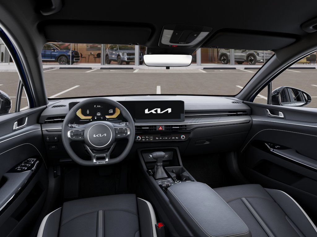 Used 2025 Kia K5 GT-Line AWD/4WD image 16