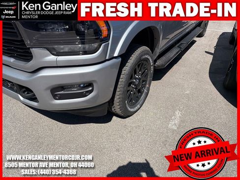 Used 2024 RAM 3500 Limited w/ Night Edition AWD/4WD image 5