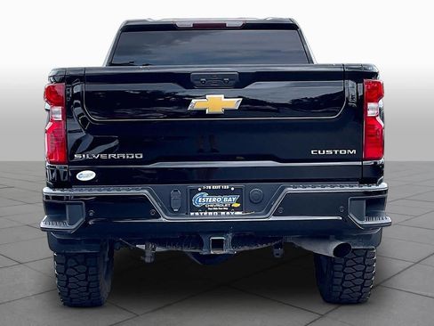 Used 2025 Chevrolet Silverado 2500 Custom w/ Custom Value Package AWD/4WD image 5