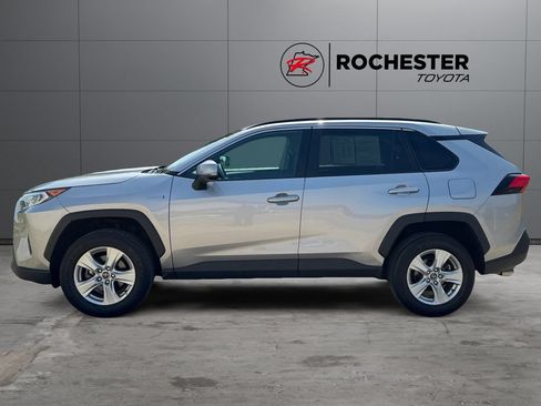 Used 2020 Toyota RAV4 XLE w/ All Weather Liner Package AWD/4WD image 2