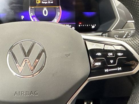 Certified 2024 Volkswagen Tiguan SE R-Line AWD/4WD image 12
