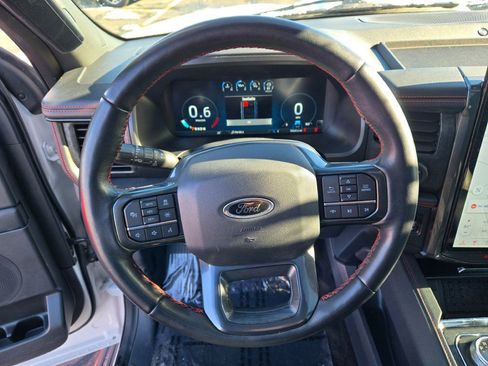 Used 2022 Ford Expedition Max Limited image 33