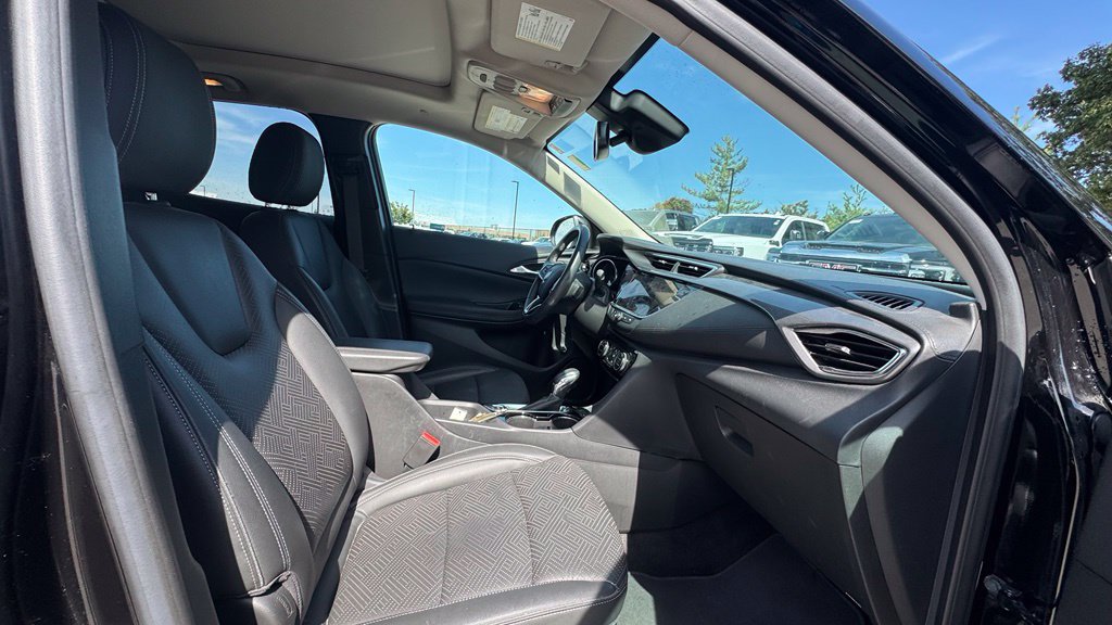 Used 2023 Buick Encore GX Essence w/ Experience Buick Package FWD image 10