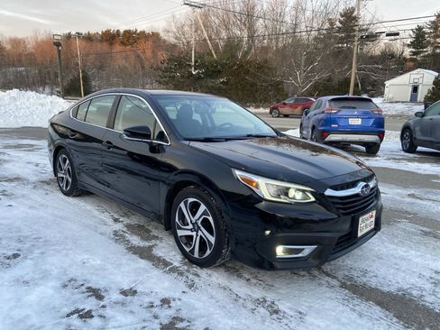 Used 2022 Subaru Legacy Limited image 7