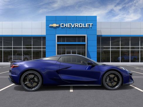 New 2025 Chevrolet Corvette E-Ray image 5