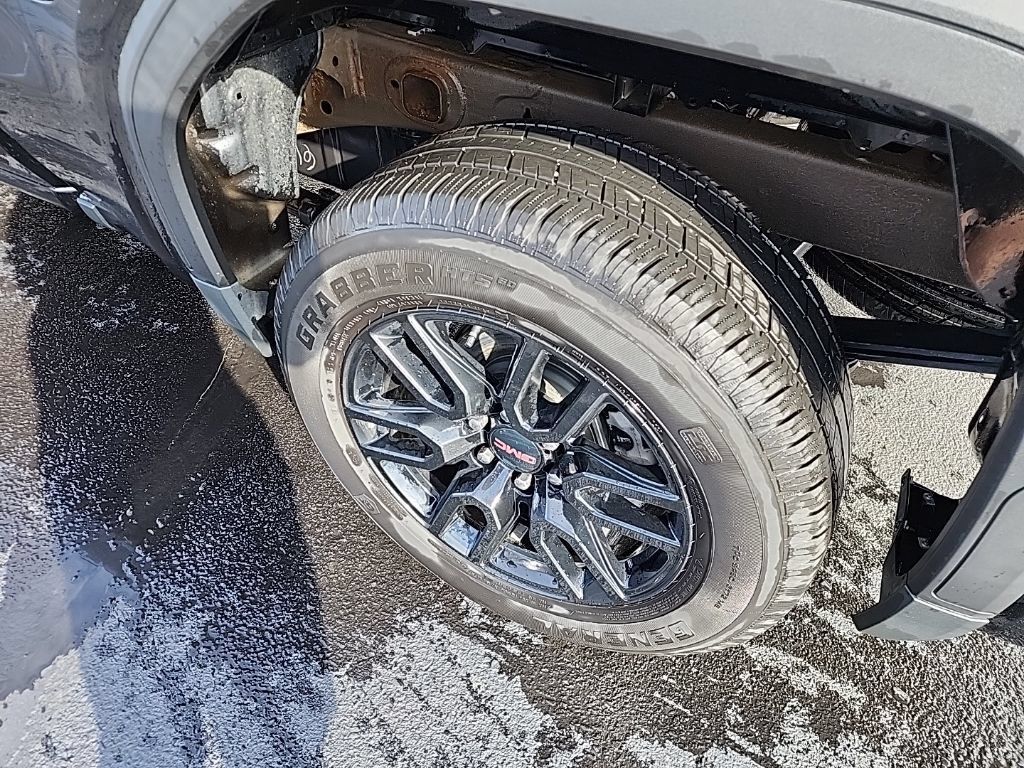 Used 2023 GMC Sierra 1500 Elevation AWD/4WD image 5