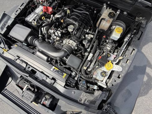 Used 2022 Jeep Wrangler Unlimited Sport image 44