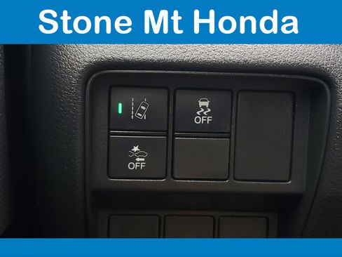 Used 2020 Honda CR-V LX image 30