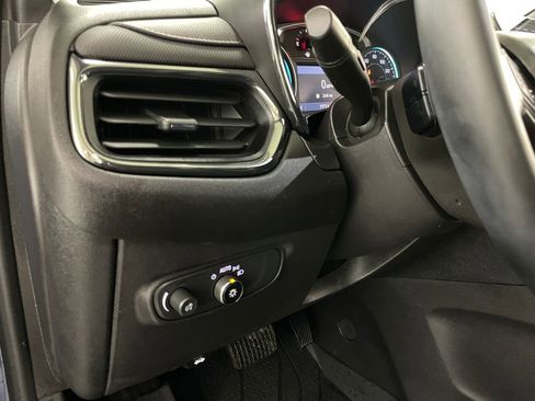 Certified 2024 Chevrolet Equinox RS w/ RS Leather Package FWD image 17