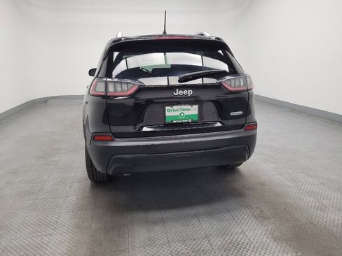 Used 2021 Jeep Cherokee Latitude FWD image 6