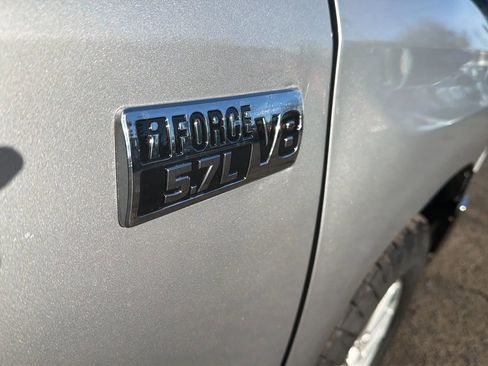 Used 2015 Toyota Tundra SR5 image 16