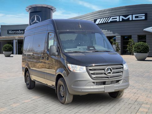 New 2026 Mercedes-Benz Sprinter 2500 image 2