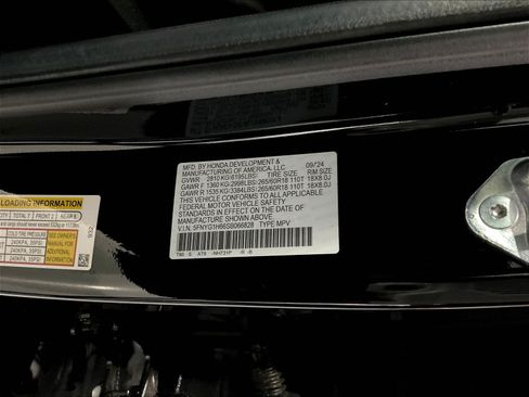 Used 2025 Honda Pilot TrailSport image 19