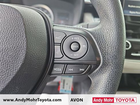 Used 2020 Toyota Corolla LE FWD image 15