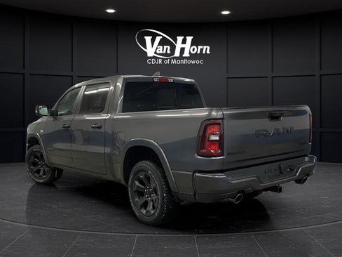 New 2026 RAM 1500 4x4 Crew Cab image 3