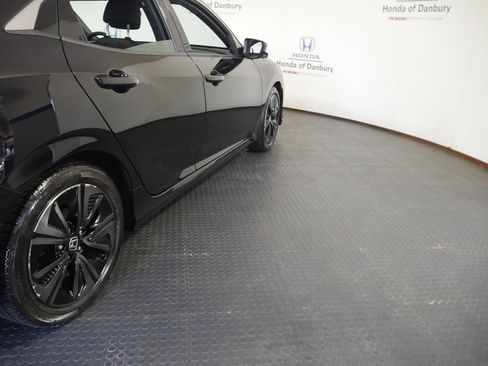 Certified 2019 Honda Civic EX image 4