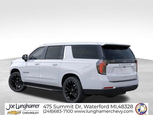 New 2026 Chevrolet Suburban LS AWD/4WD image 3