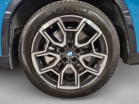 Certified 2025 BMW X1 xDrive28i w/ Convenience Package image 23