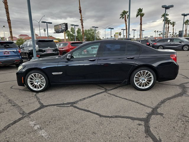 Used 2013 BMW 750i RWD image 9