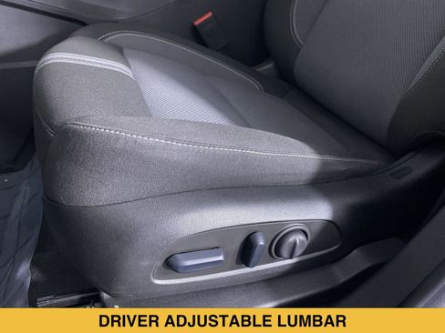 Certified 2024 Chevrolet Blazer LT w/ Convenience Package FWD image 9