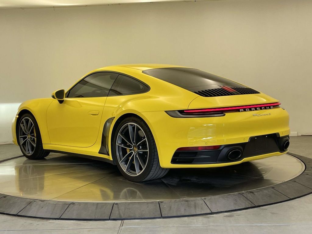 Used 2020 Porsche 911 Carrera S RWD image 3
