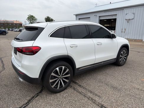 Used 2023 Mercedes-Benz GLA 250 w/ Premium Package image 6