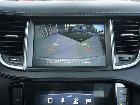 Used 2019 INFINITI QX50 Luxe w/ Navigation Package image 13