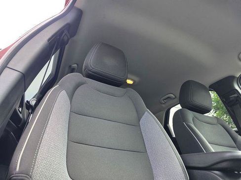 Used 2023 Chevrolet TrailBlazer LT w/ Convenience Package FWD image 59