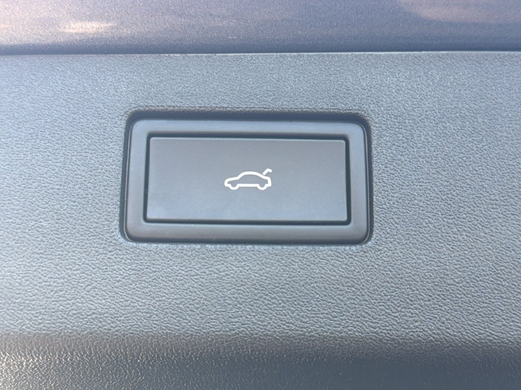 Certified 2026 Volkswagen Tiguan SE AWD/4WD image 28