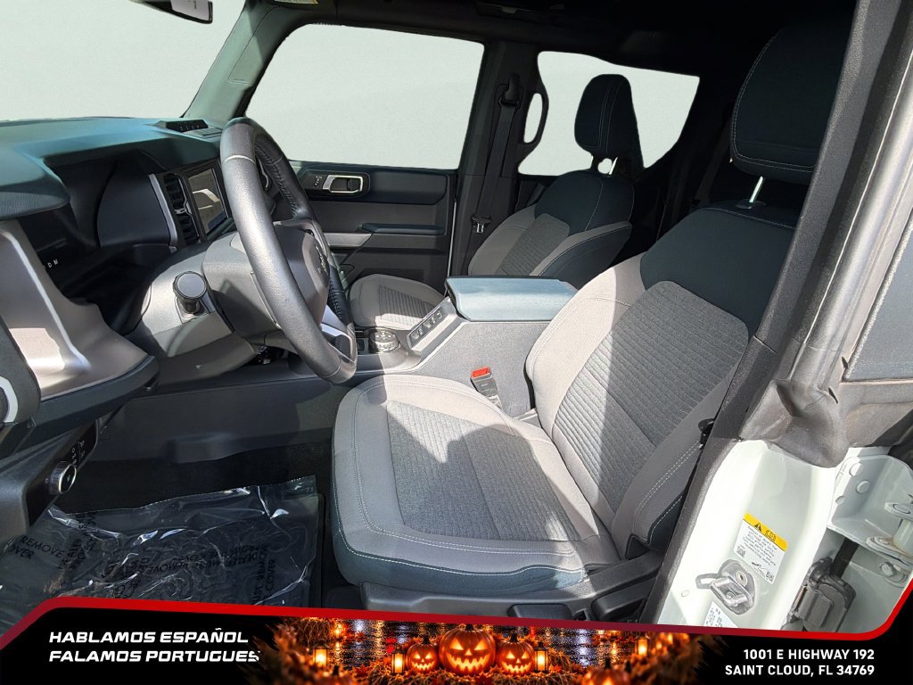 Used 2023 Ford Bronco Outer Banks w/ Sasquatch Package AWD/4WD image 14