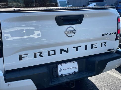 Used 2023 Nissan Frontier SV w/ Midnight Edition Package image 31