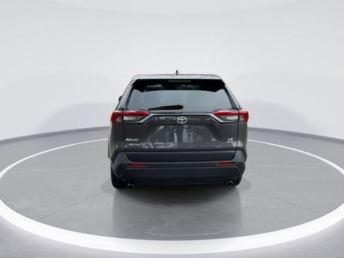 Used 2024 Toyota RAV4 LE image 7