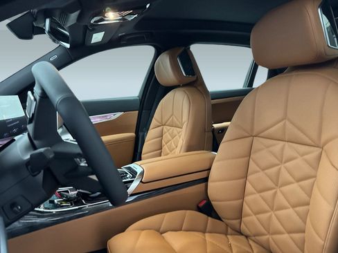 New 2026 BMW 740i image 22
