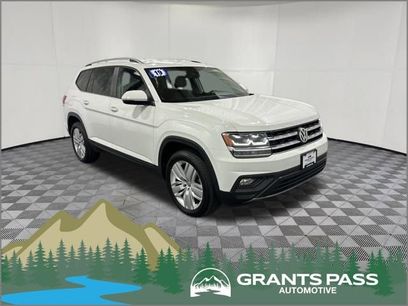 Used 2019 Volkswagen Atlas SE w/ Towing Package
