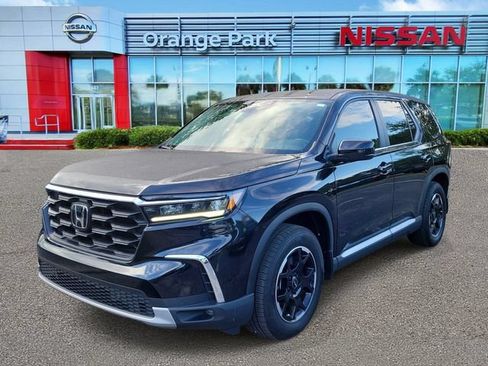 Used 2025 Honda Pilot EX-L image 4