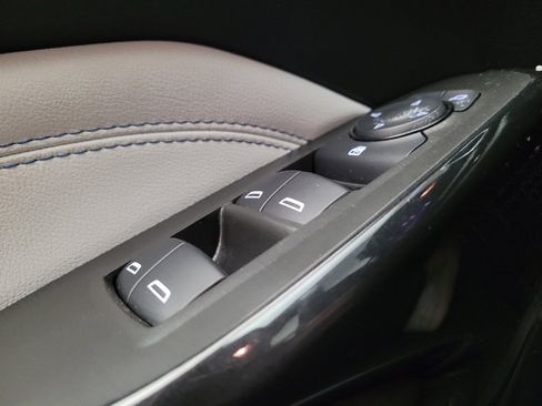 Used 2024 Chevrolet Trax LT FWD image 27