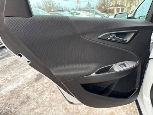 Used 2024 Chevrolet Malibu LT image 13