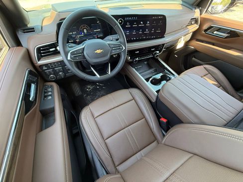 New 2026 Chevrolet Tahoe High Country AWD/4WD image 9