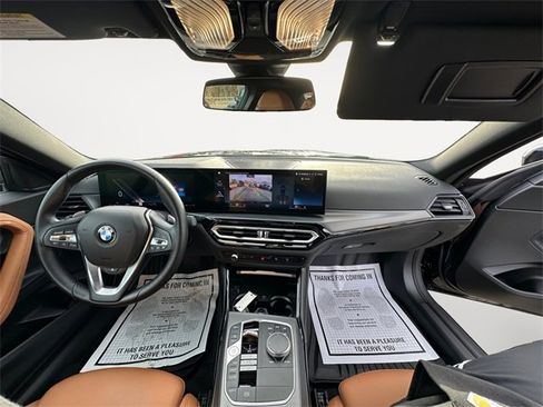 Used 2023 BMW 230i Coupe w/ Convenience Package image 10