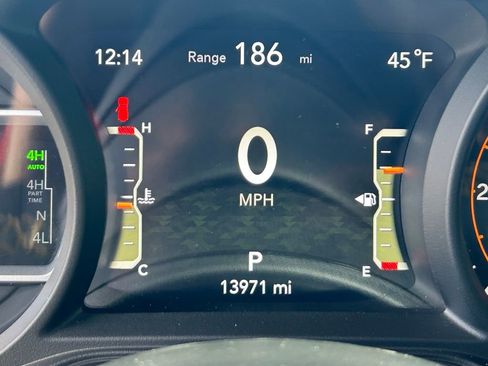 Used 2024 Jeep Wrangler Unlimited Rubicon 392 AWD/4WD image 20