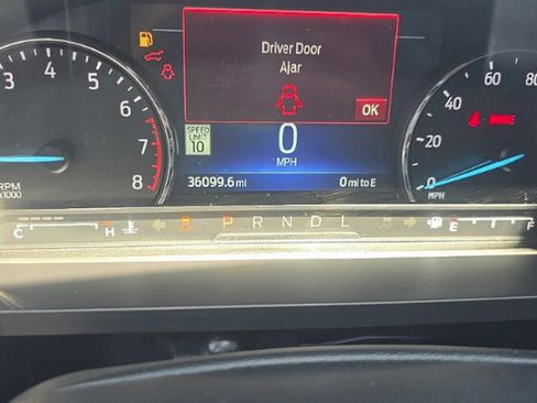 Used 2023 Ford Explorer XLT w/ Equipment Group 202A RWD image 16