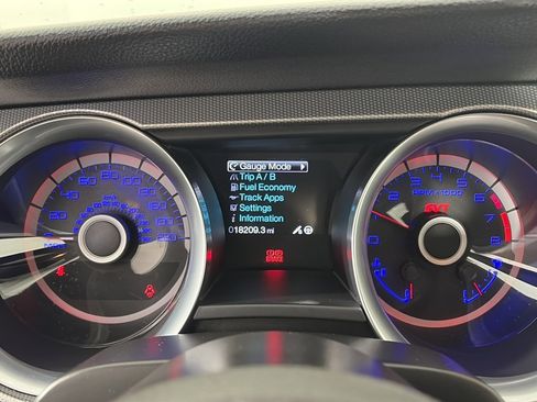 Used 2013 Ford Mustang Shelby GT500 image 15