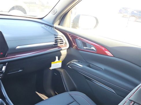 New 2026 Chevrolet Traverse Z71 w/ Enhanced Driving Package image 10