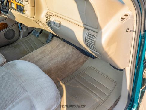 Used 1997 Chevrolet Silverado 1500 4x4 Regular Cab image 33