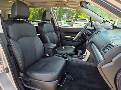 Used 2015 Subaru Forester 2.0XT Touring w/ Eyesight & Navigation System AWD/4WD image 19