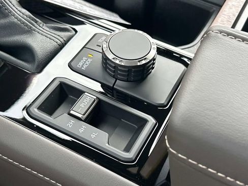 New 2026 Toyota Tundra 1794 Edition AWD/4WD image 30