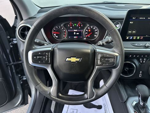 Used 2024 Chevrolet Blazer LT w/ Convenience Package FWD image 21