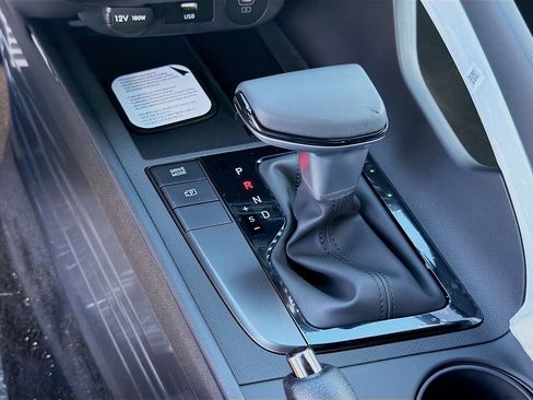 New 2026 Hyundai Elantra Sport FWD image 13