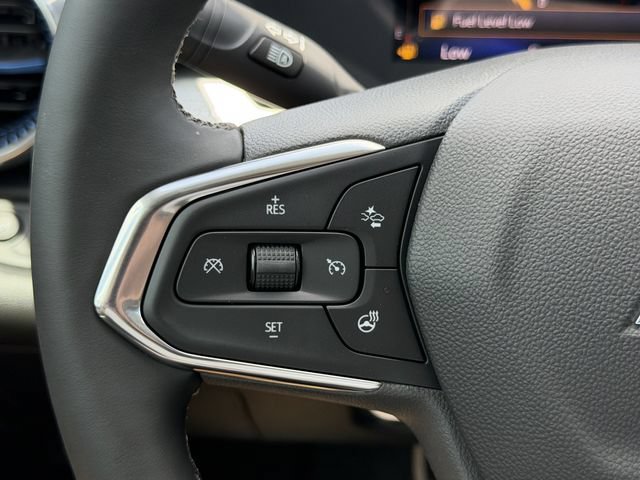New 2026 Chevrolet Trax LT w/ Sunroof Package FWD image 32