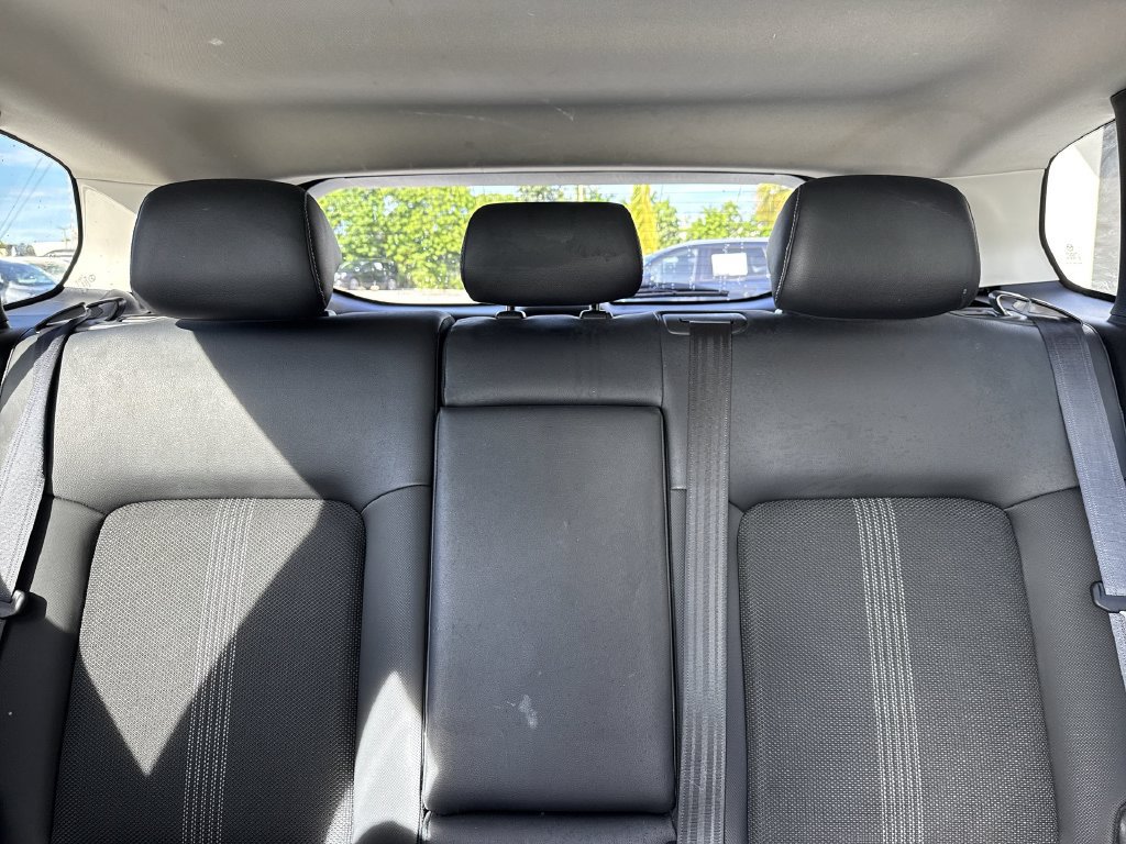 Used 2023 MAZDA CX-50 2.5 S w/ Cargo Package AWD/4WD image 18
